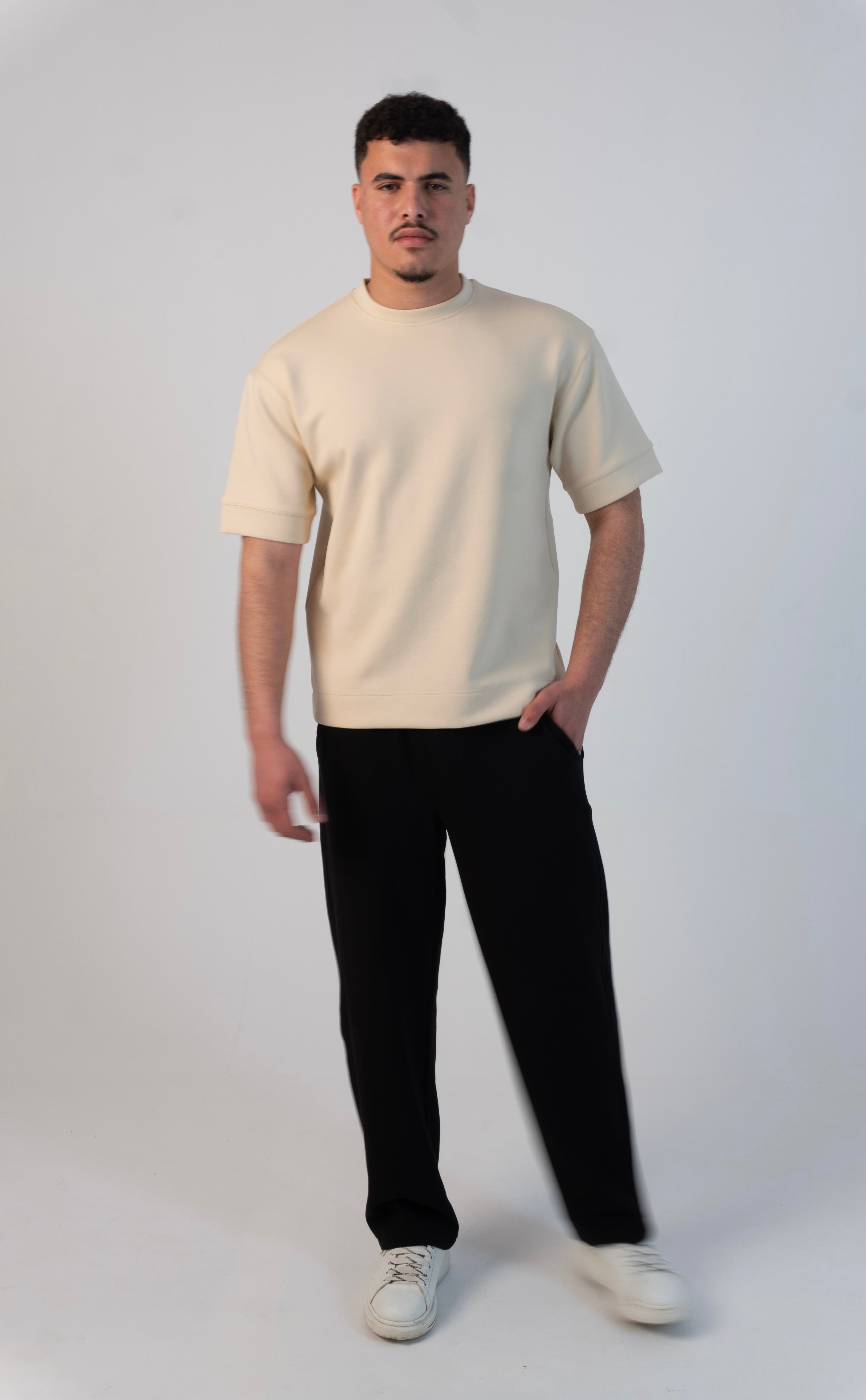 1O1 Essential Basic Tee - BEIGE
