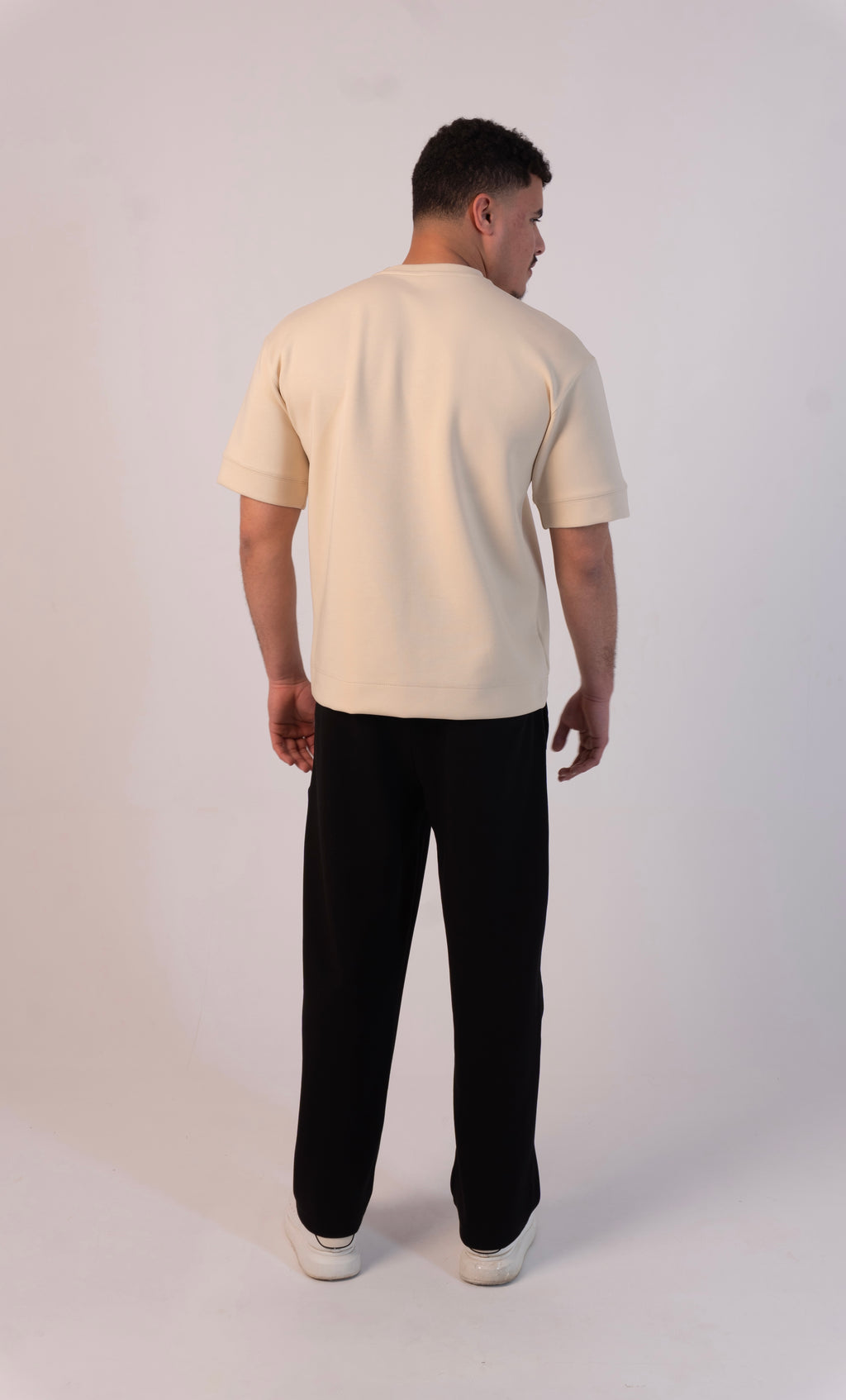 1O1 Essential Basic Tee - BEIGE