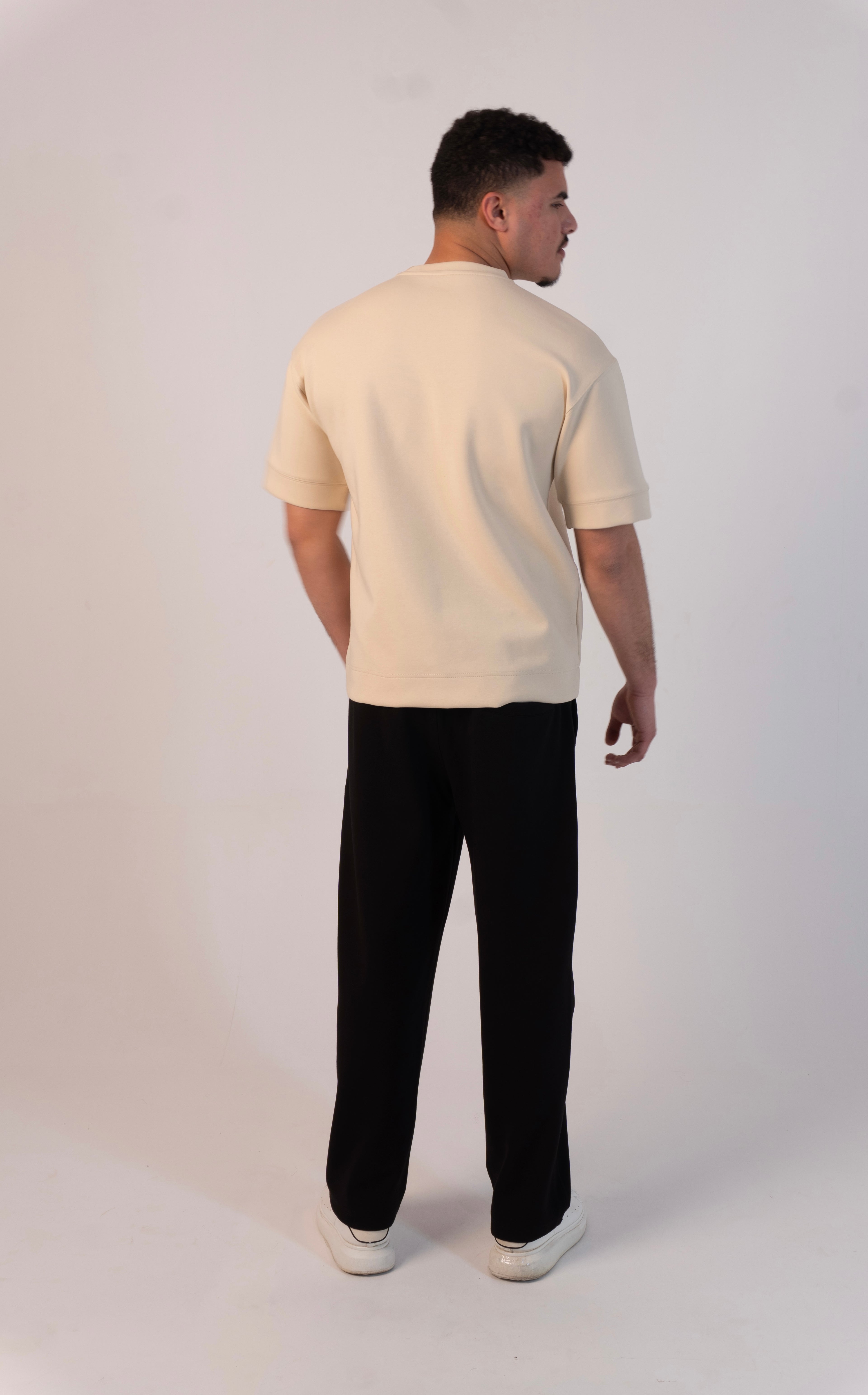 1O1 Essential Basic Tee - BEIGE