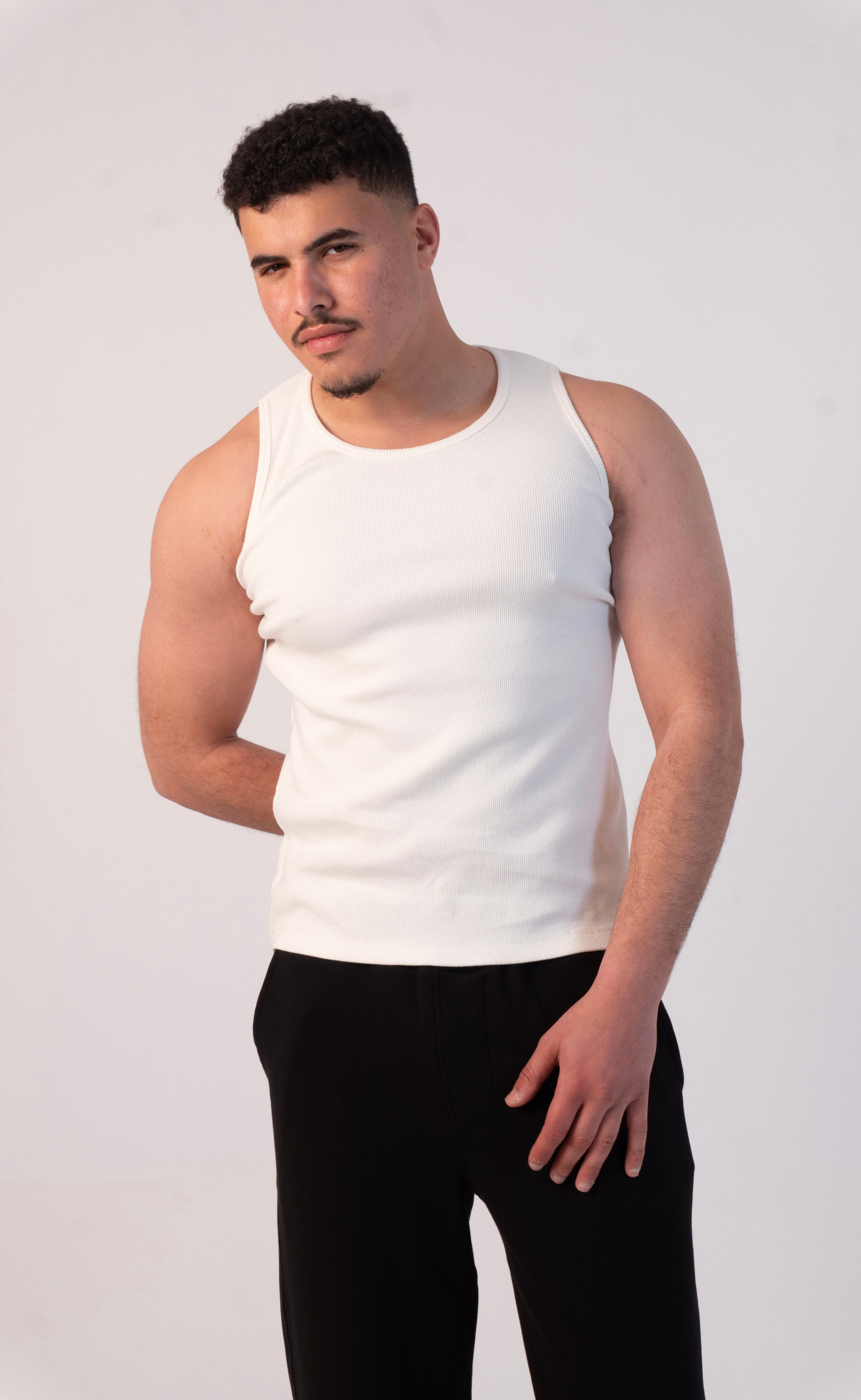 1O1 Essential Cropped Tank – One Size