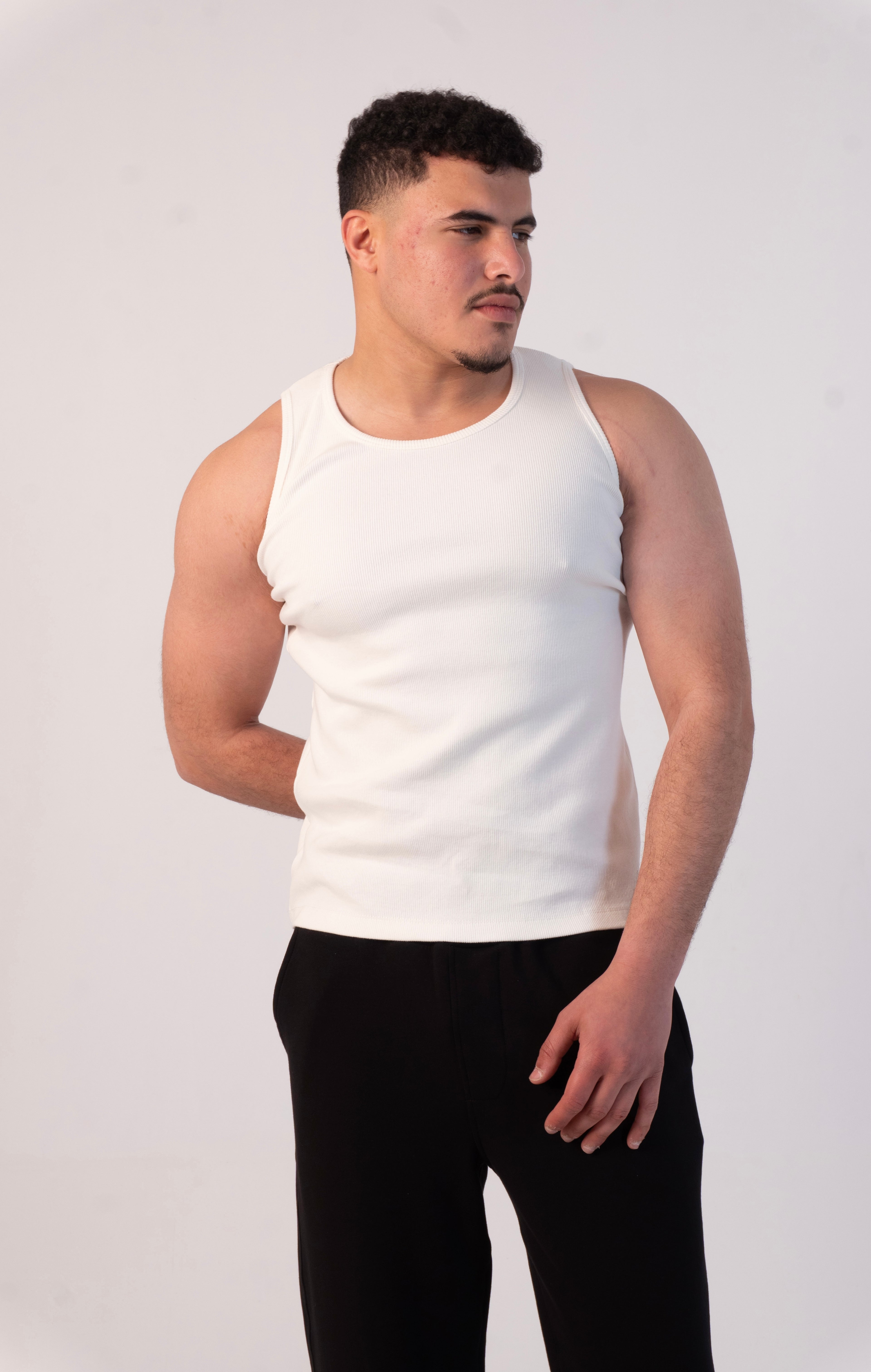1O1 Essential Cropped Tank – One Size