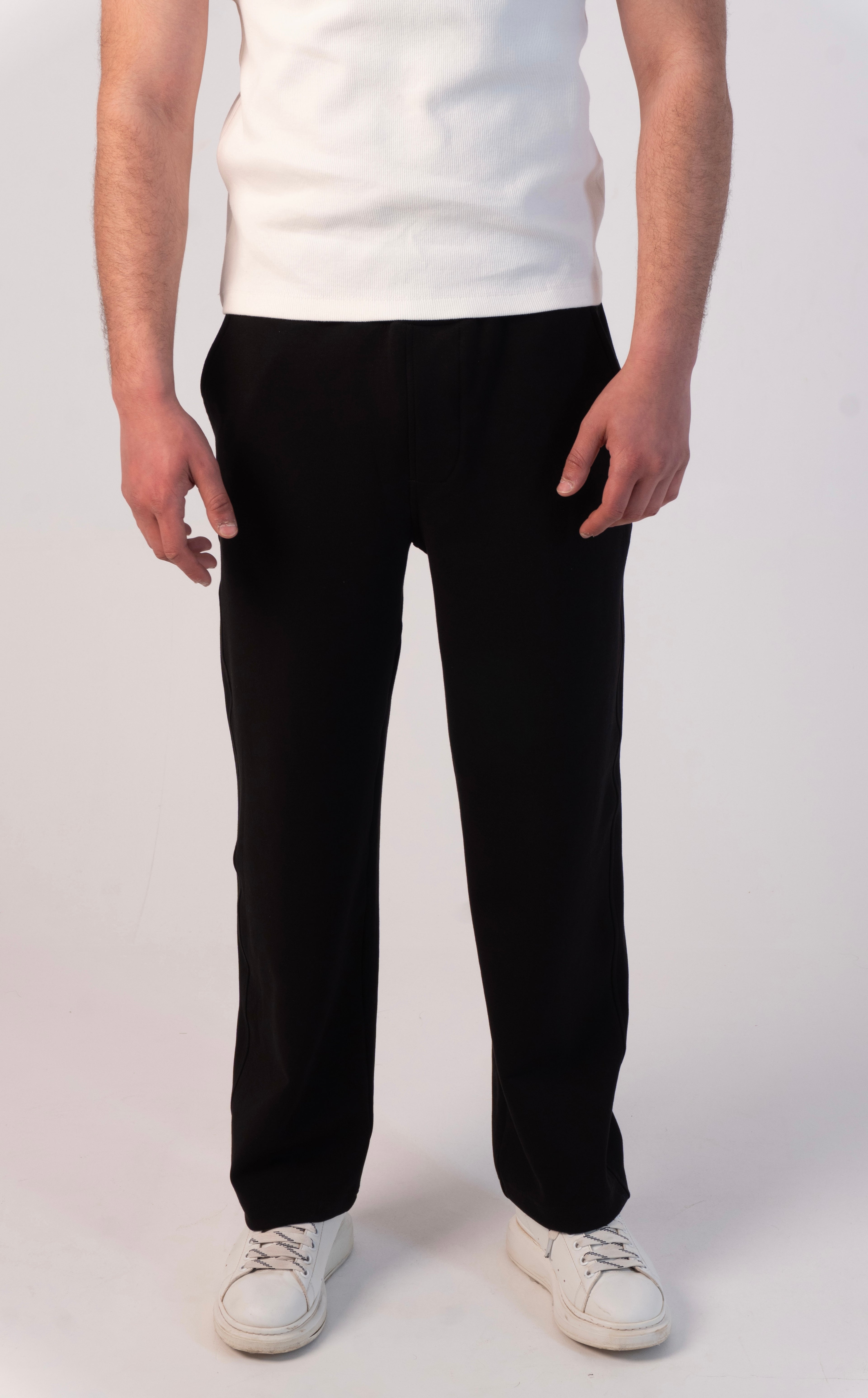1O1 Essential Basic Trouser - BLACK