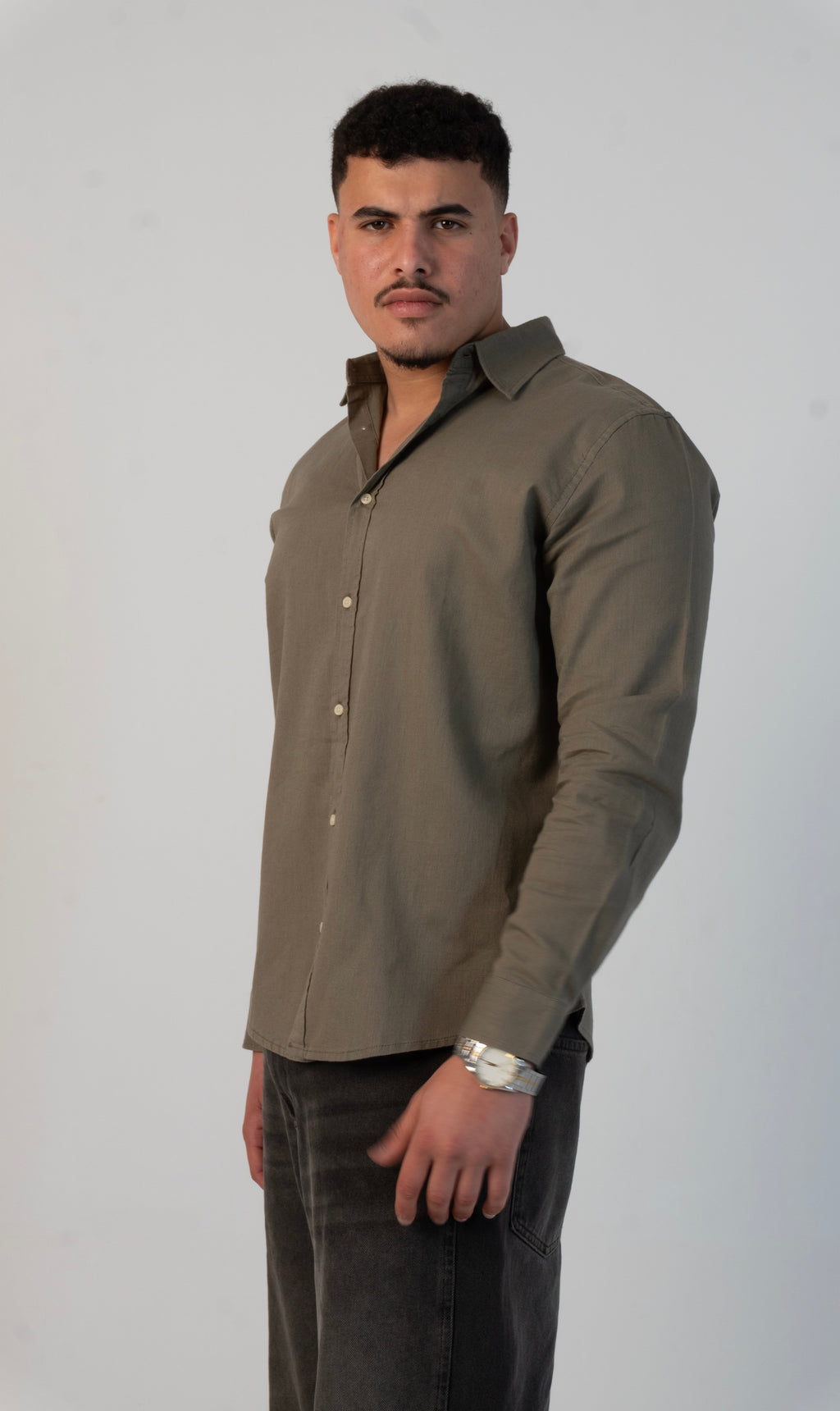 1O1 Essential Shirt - TAUPE