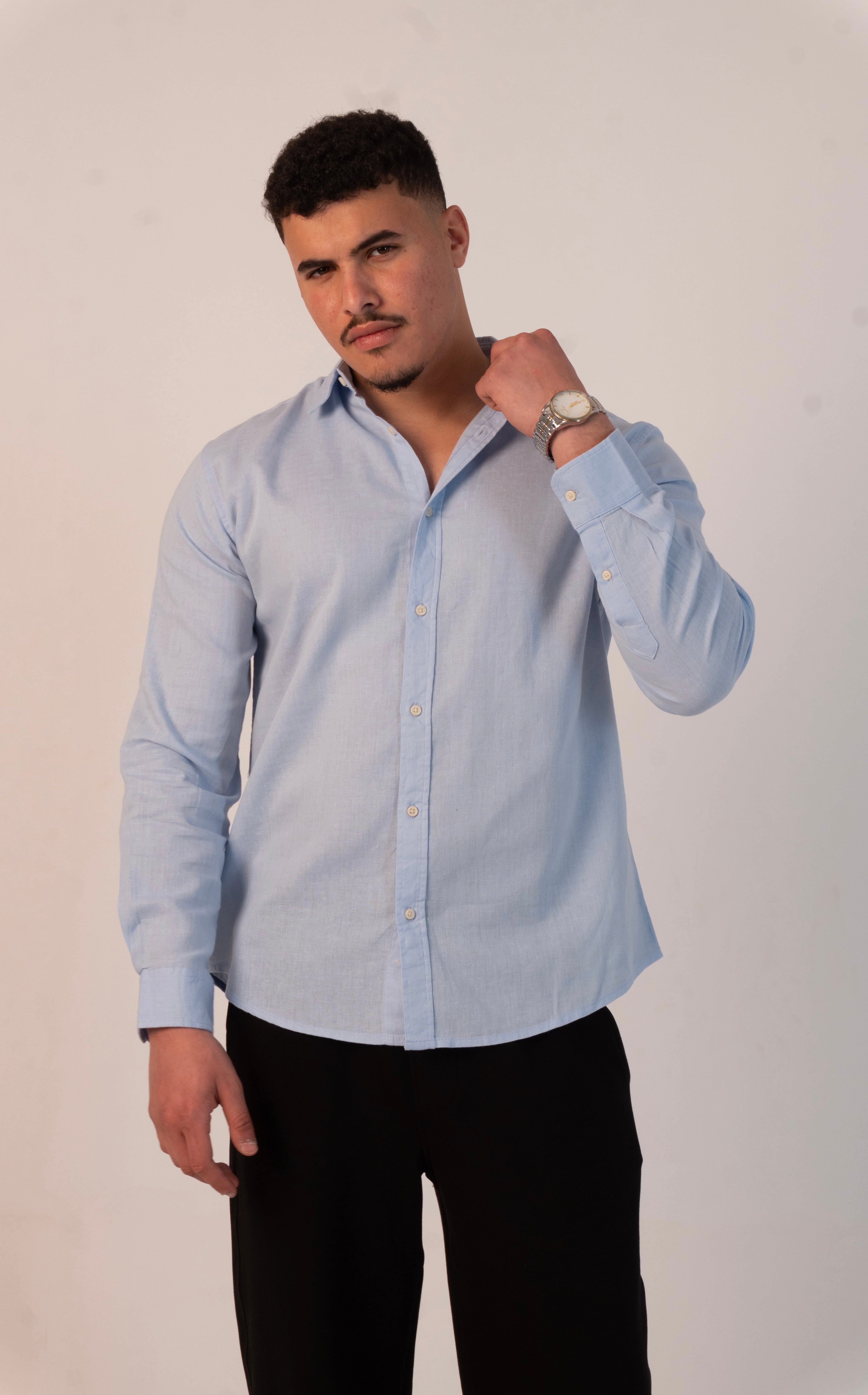 1O1 Essential Shirt - LIGHT BLUE