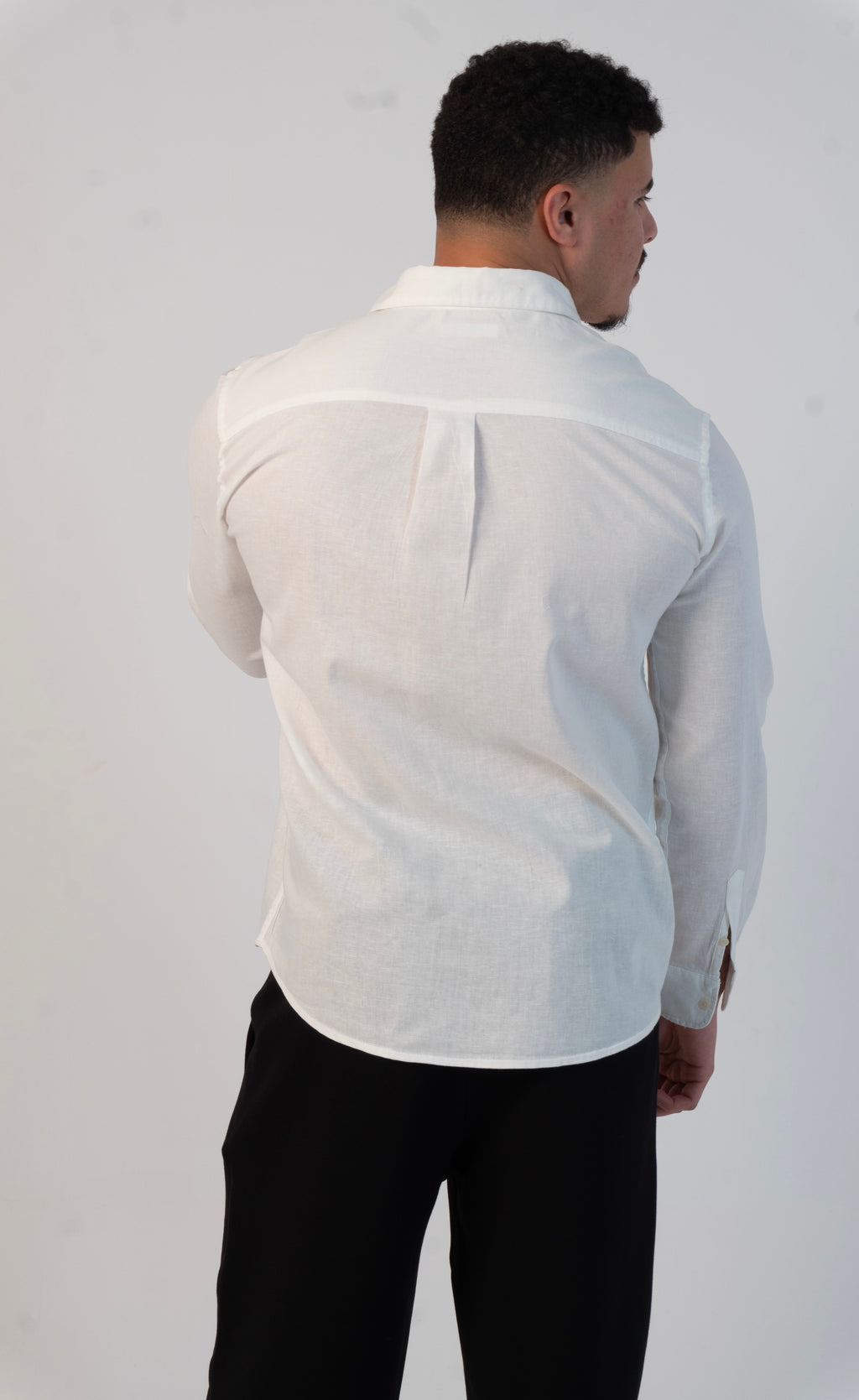 1O1 Essential Shirt - WHITE